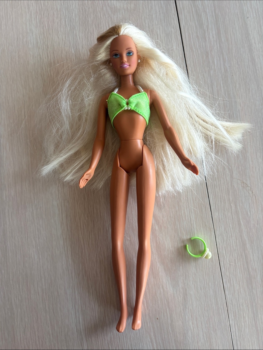 Barbie pearl beach skipper doll - original to, brush and pearl ring